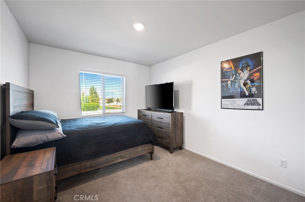 Mariposa Pointe - Residential