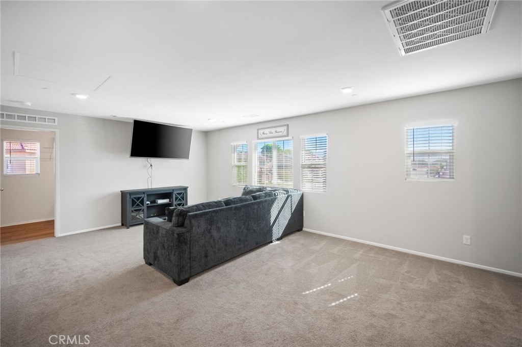 Mariposa Pointe - Residential