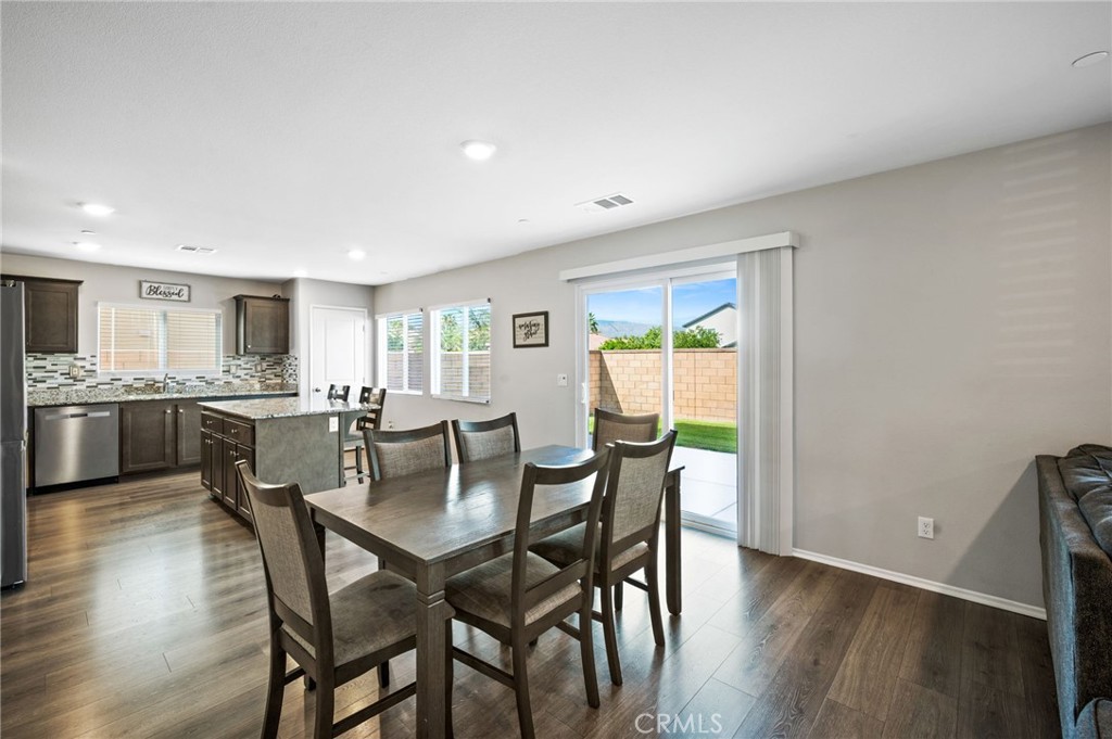 Mariposa Pointe - Residential