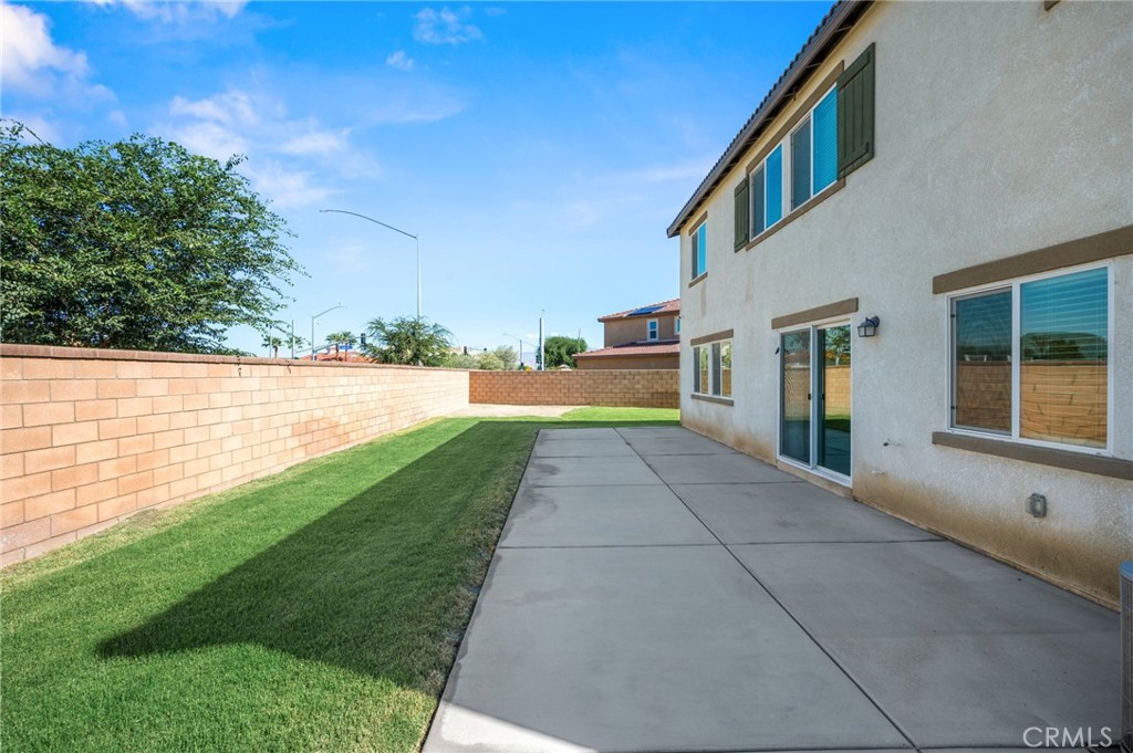 Mariposa Pointe - Residential