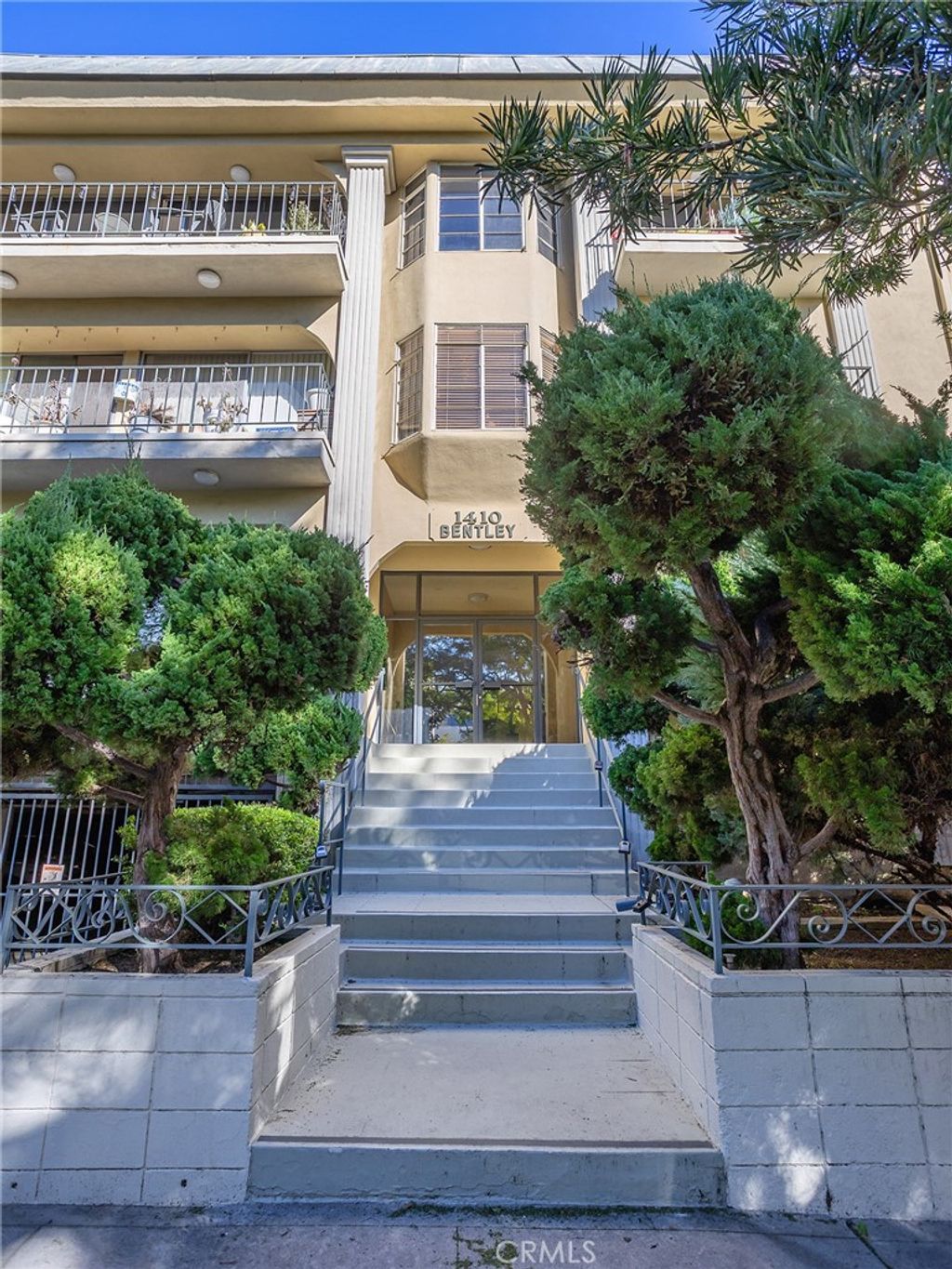 Photo of 1410 S Bentley Avenue #103, Westwood Century City, CA 90025 (MLS # BB26004174)