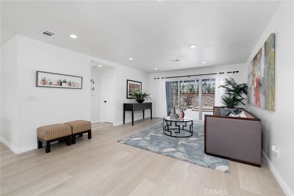 Properties 4 1541 2nd Street