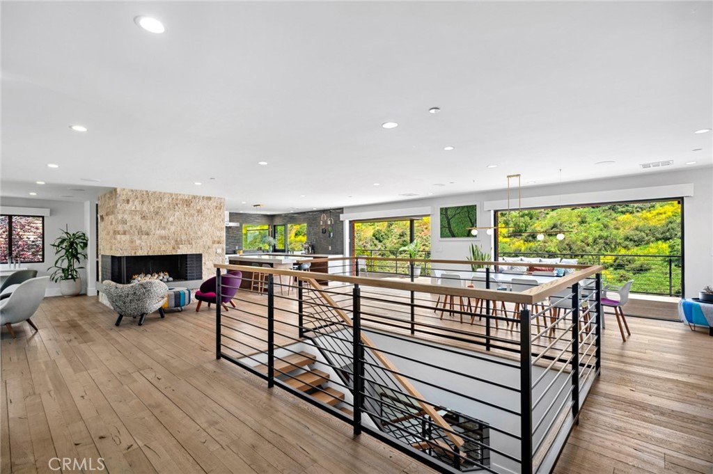 1435 Cerritos Drive