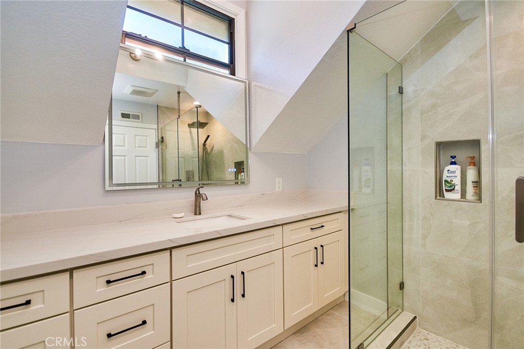 Rimcrest Villas (RMVL) - Residential Lease