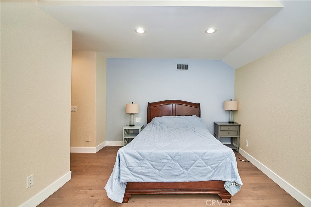 Rimcrest Villas (RMVL) - Residential Lease