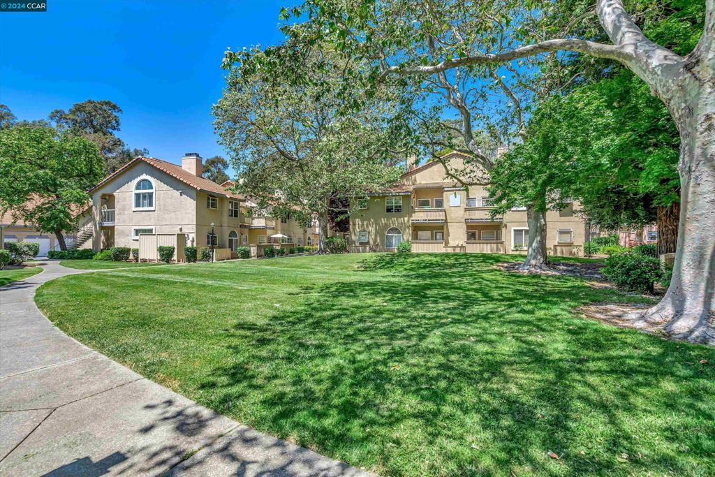 FOREST PARK - Residential