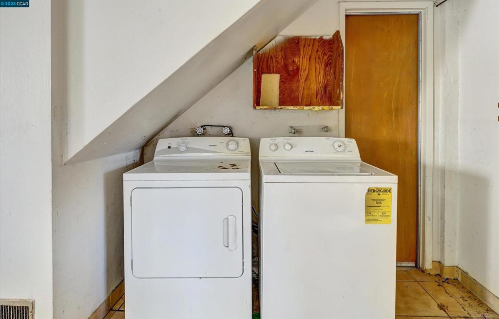 CHABOT ESTATES - Residential