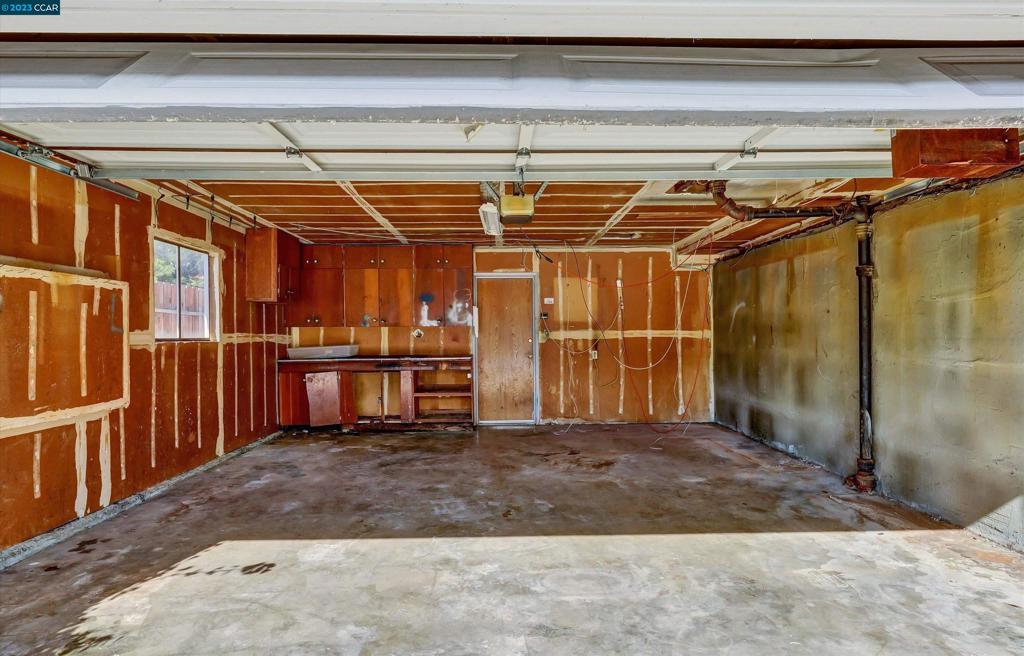 CHABOT ESTATES - Residential