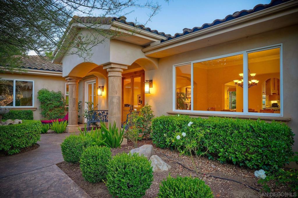 30388 Castlecrest