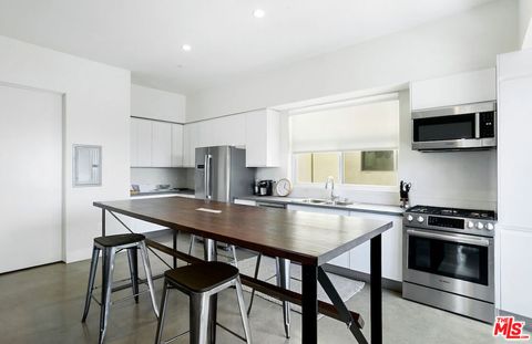 Tiny photo for 2496 S CENTINELA Avenue #4, Los Angeles, CA 90064 (MLS # 26668309)