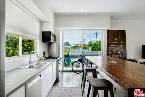 Tiny photo for 2496 S CENTINELA Avenue #4, Los Angeles, CA 90064 (MLS # 26668309)