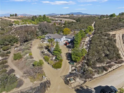 39460 Calle Escalona, Temecula, CA 92592 - MLS#: SW25034410