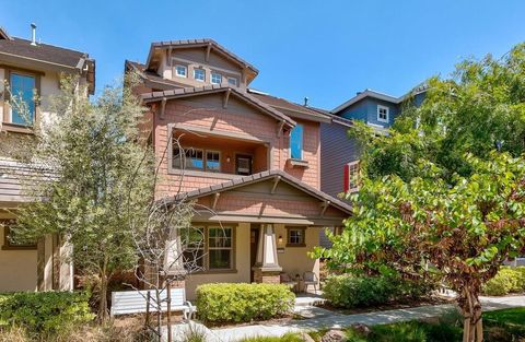 Photo of 3702 Pyramid Way, Mountain View, CA 94043 (MLS # ML82043416)