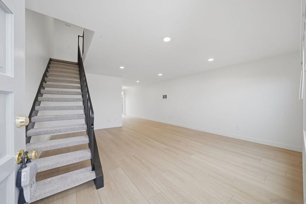 105 Calla Ave