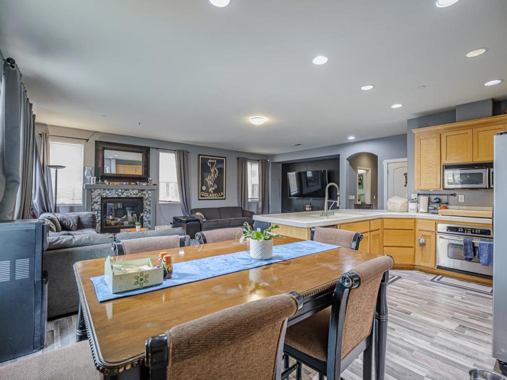 1110 Siena Way
