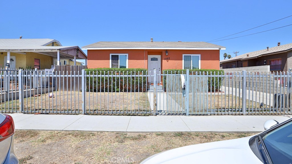 1105 W 93rd Street