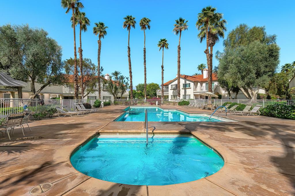 Desert Falls C.C. - Residential