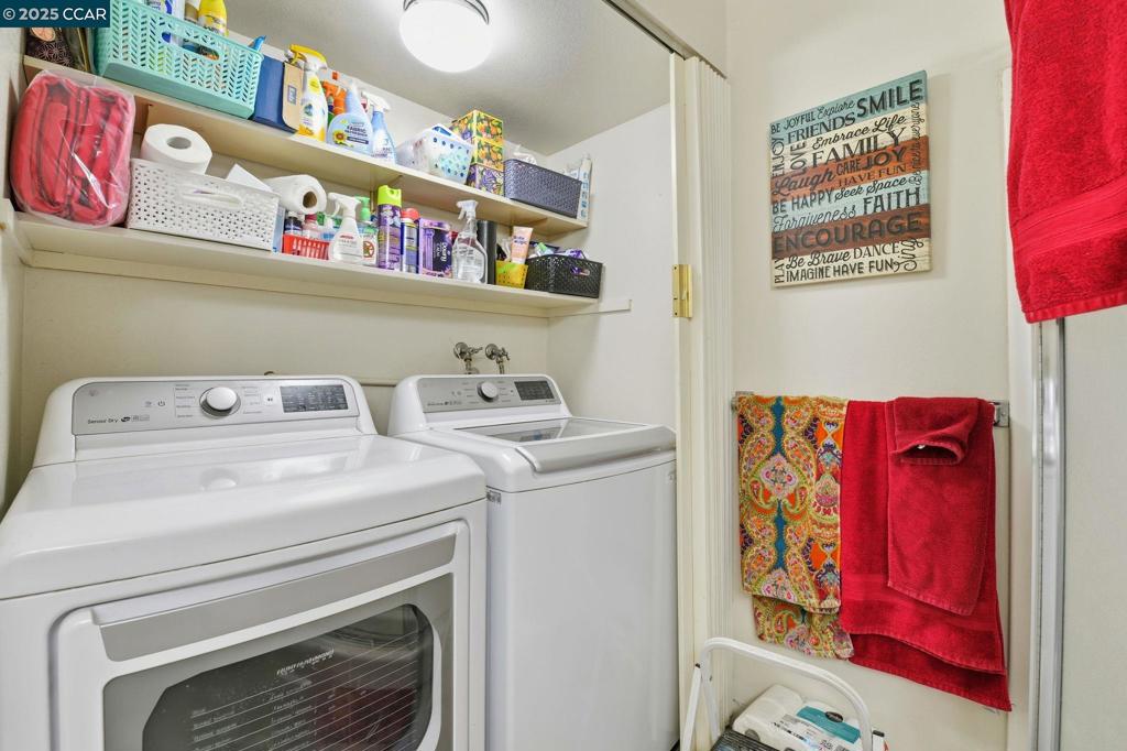 ROSSMOOR - Residential