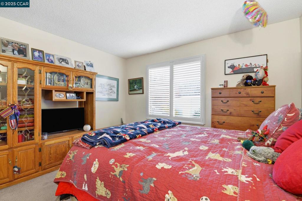 ROSSMOOR - Residential