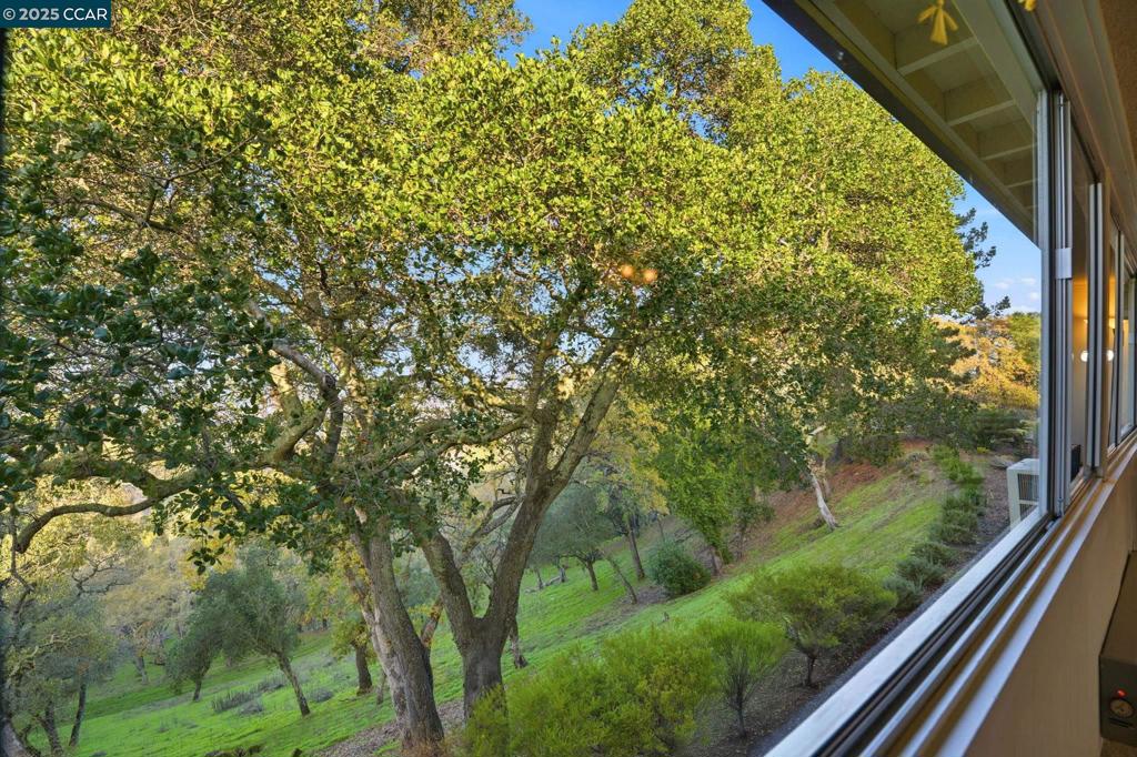 ROSSMOOR - Residential