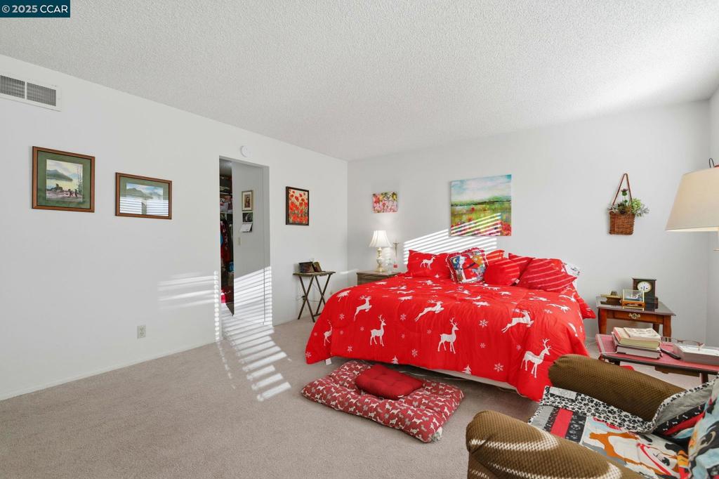 ROSSMOOR - Residential