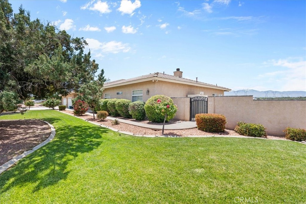 6940 Oak Vista