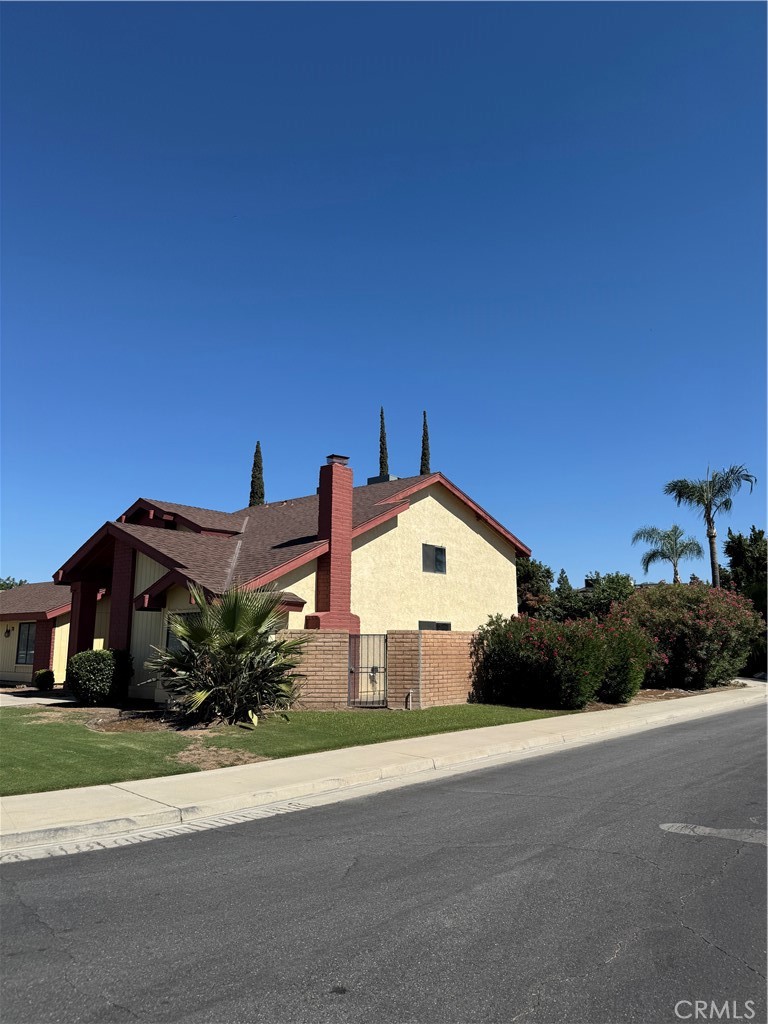 7813 Nairn Court