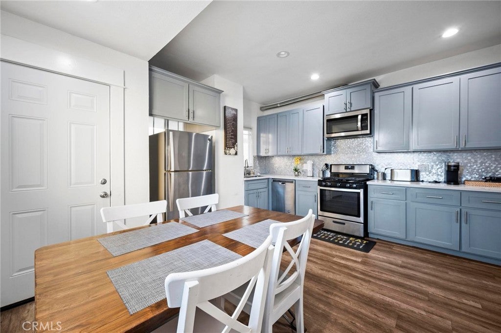 2970 W 11th