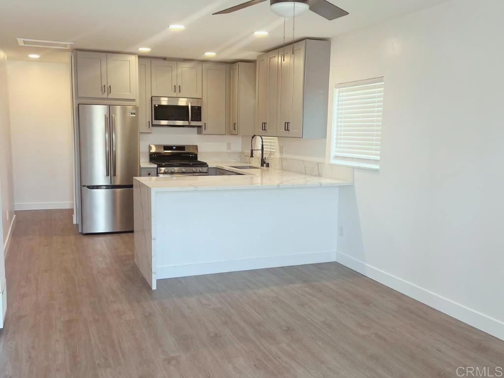 220 Southlook Avenue