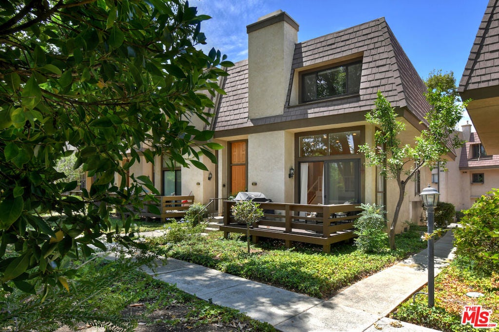 9000 Vanalden Avenue