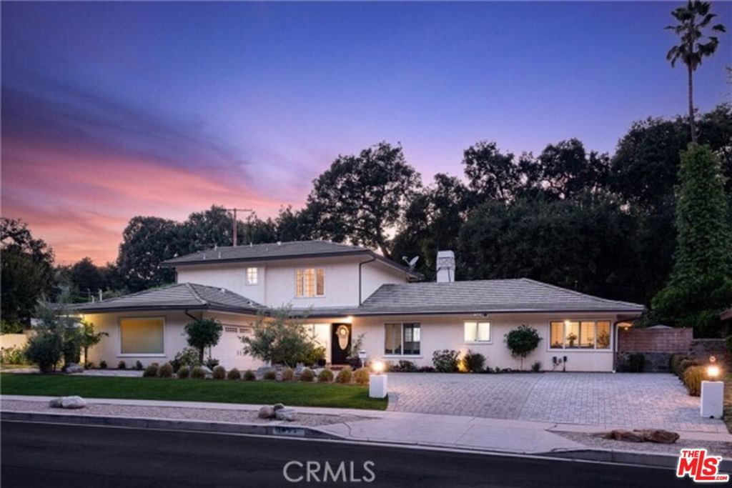 Photo of 4665 San Feliciano Drive, Woodland Hills, CA 91364 (MLS # 25631435)