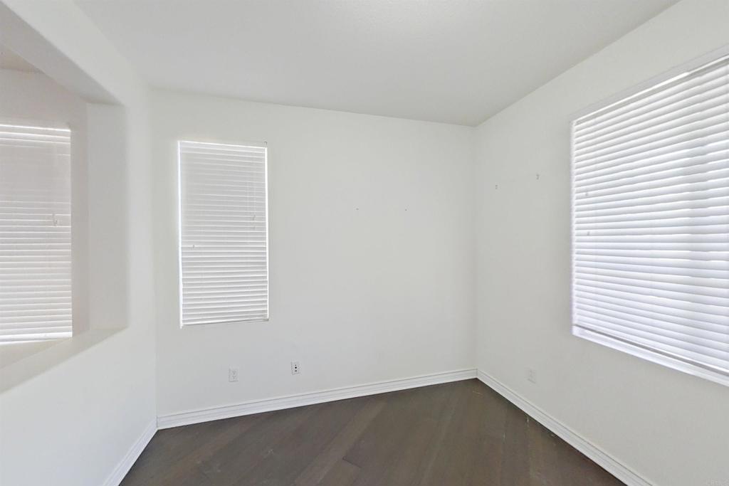 6048 Oak Fence Lane