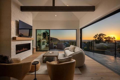 Photo of 12994 Via Esperia, Del Mar, CA 92014 (MLS # 260006923SD)