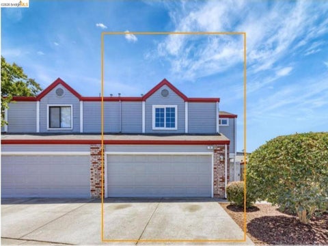 Photo of 16 Town Sq PL Pl, Oakland, CA 94603 (MLS # 41148750)