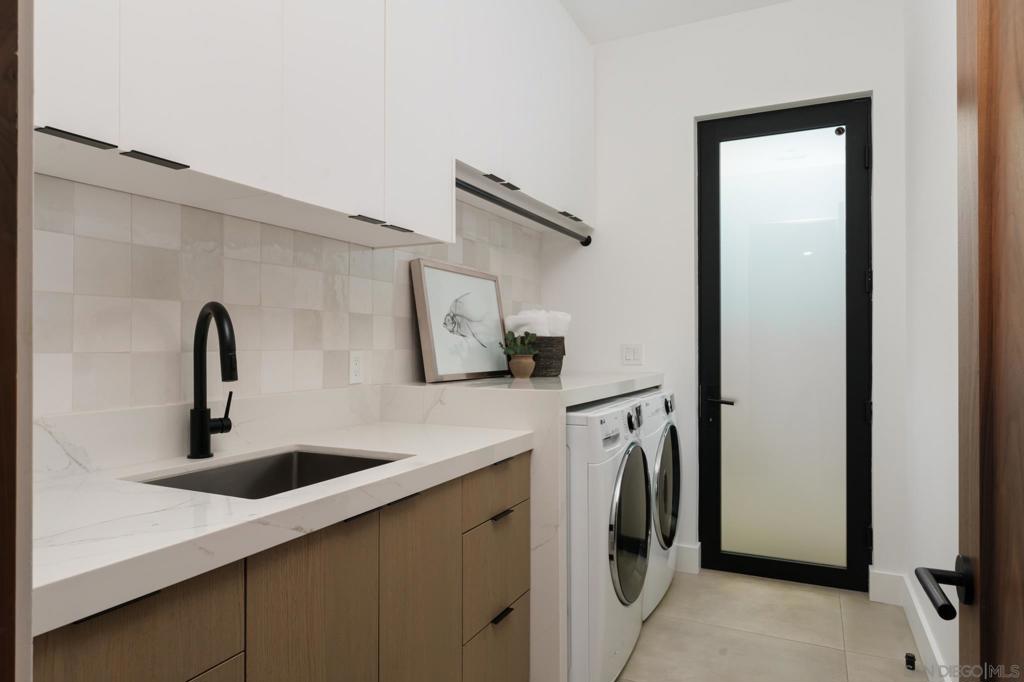 Bay Park - Residential Lease