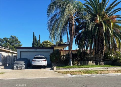 1712 N Glenview Avenue Anaheim CA 92807