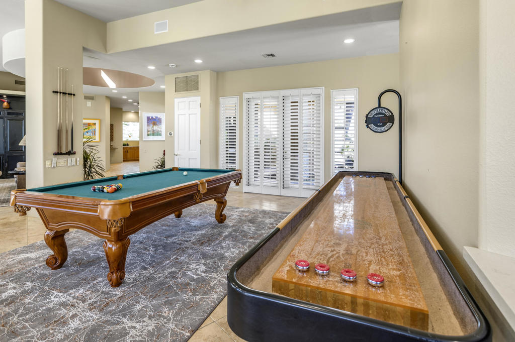 Desert Horizons C.C. - Residential Lease