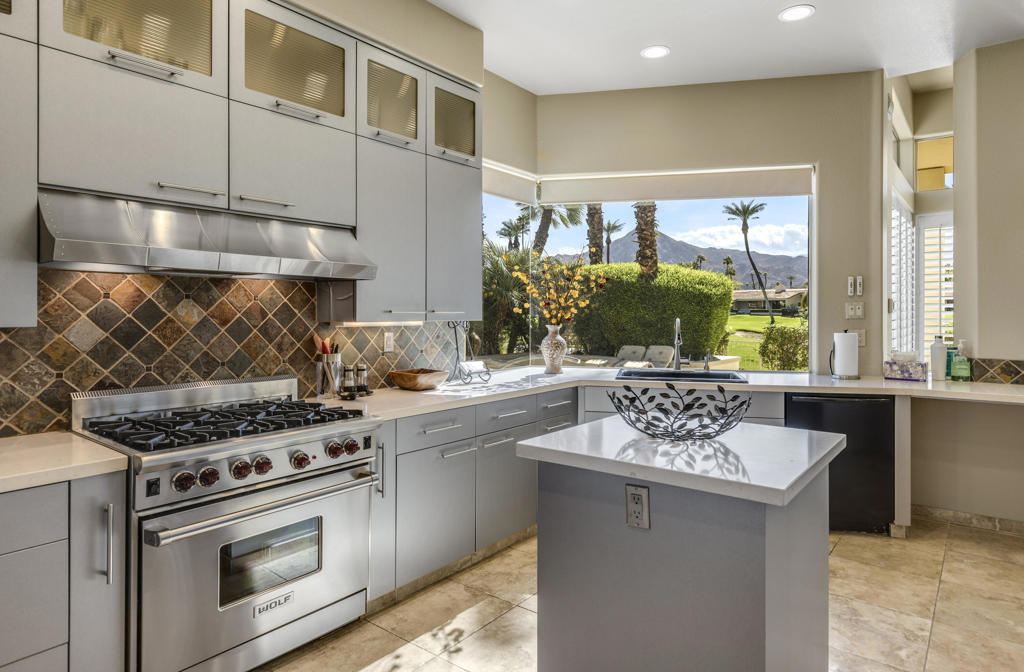 Desert Horizons C.C. - Residential Lease