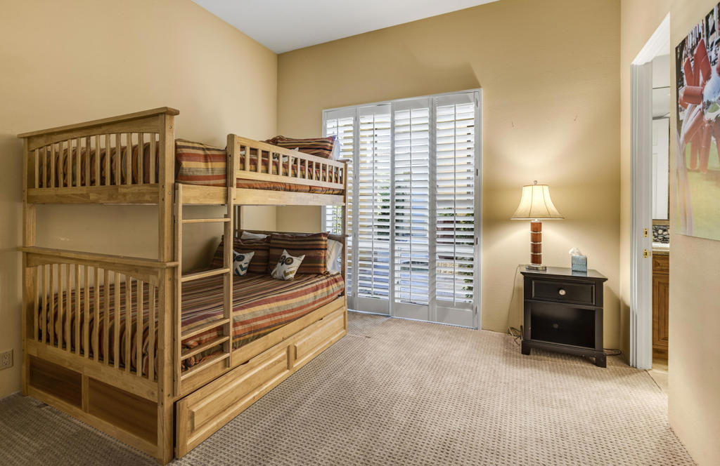 Desert Horizons C.C. - Residential Lease