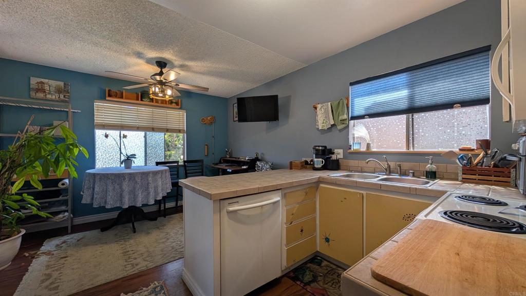 5553 Adobe Falls Road