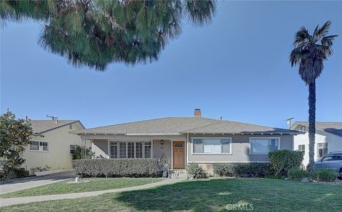 Photo of 444 N Shattuck Place, Orange, CA 92866 (MLS # NP25181006) Photo of 444 N Shattuck Place, Orange, CA 92866 (MLS # NP25181006)