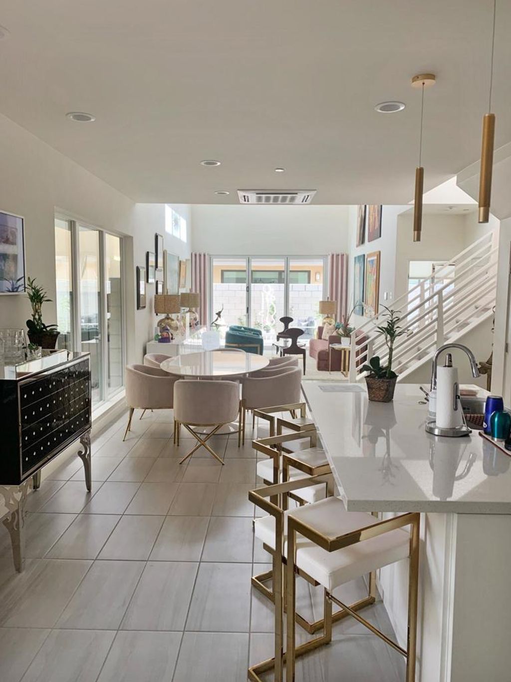 listing image 130726236521789876814
