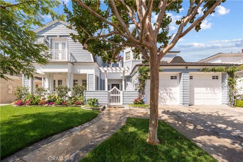 Photo of 5 Cape Woodbury, Newport Beach, CA 92660 (MLS # NP26164266)