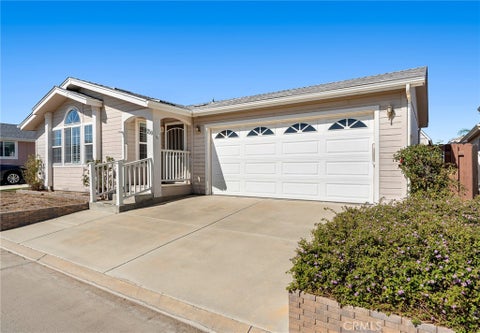Photo of 27250 Murrieta RD #250, Menifee, CA 92586 (MLS # SW26227315)