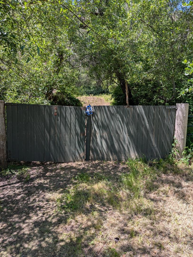 4576 Paul Sweet Road