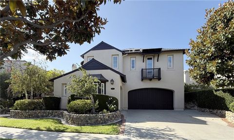 Photo of 25 Winfield Dr, Ladera Ranch, CA 92694 (MLS # OC25252198)