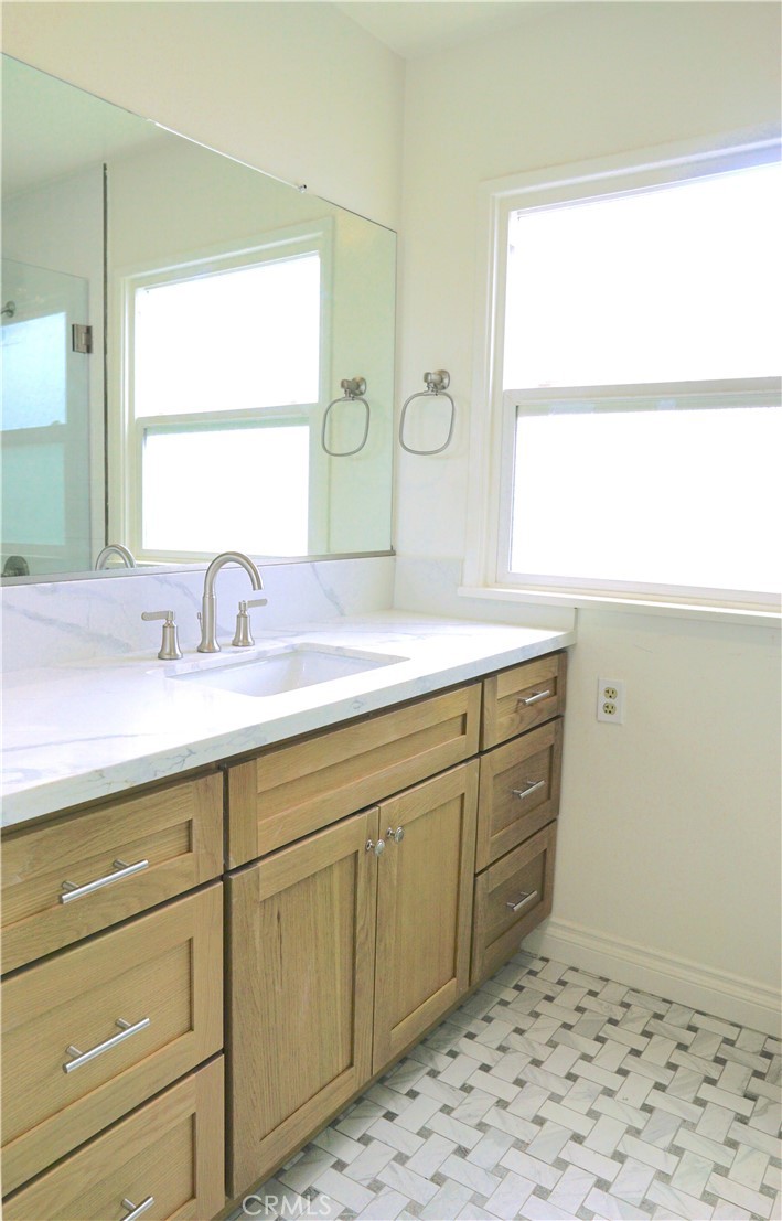 Golden Hill - Residential Lease