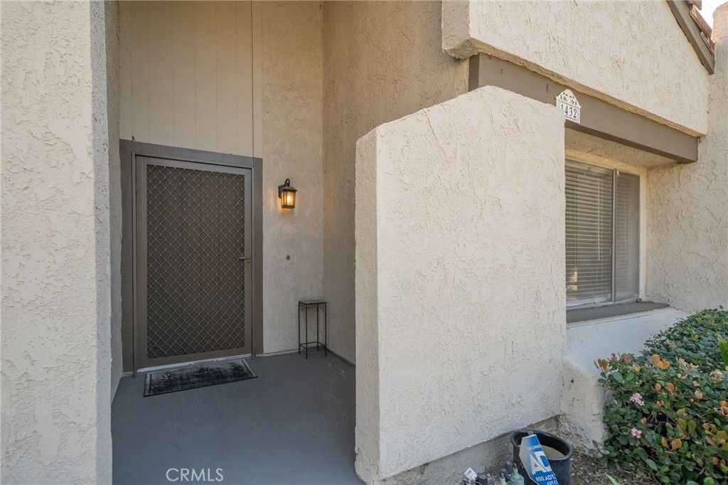 Photo of 1432 Purdue St, Upland, CA 91786 (MLS # CV26052639)
