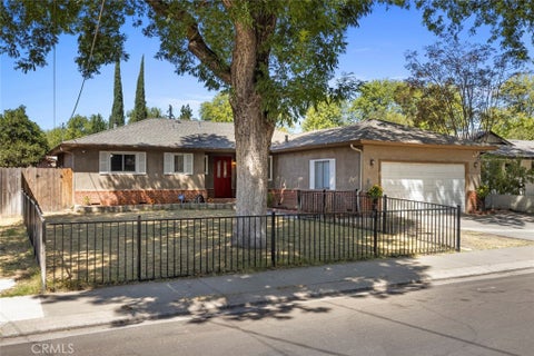 Photo of 2905 Debbie LN, Modesto, CA 95350 (MLS # FR26204167)