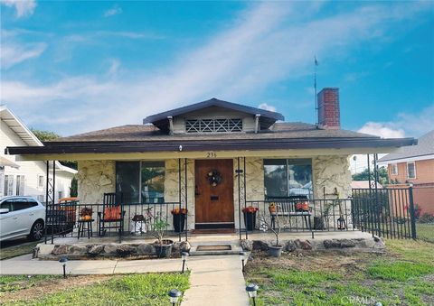 Photo of 236 W 127th Street, Los Angeles, CA 90061 (MLS # CV25250537) Photo of 236 W 127th Street, Los Angeles, CA 90061 (MLS # CV25250537)